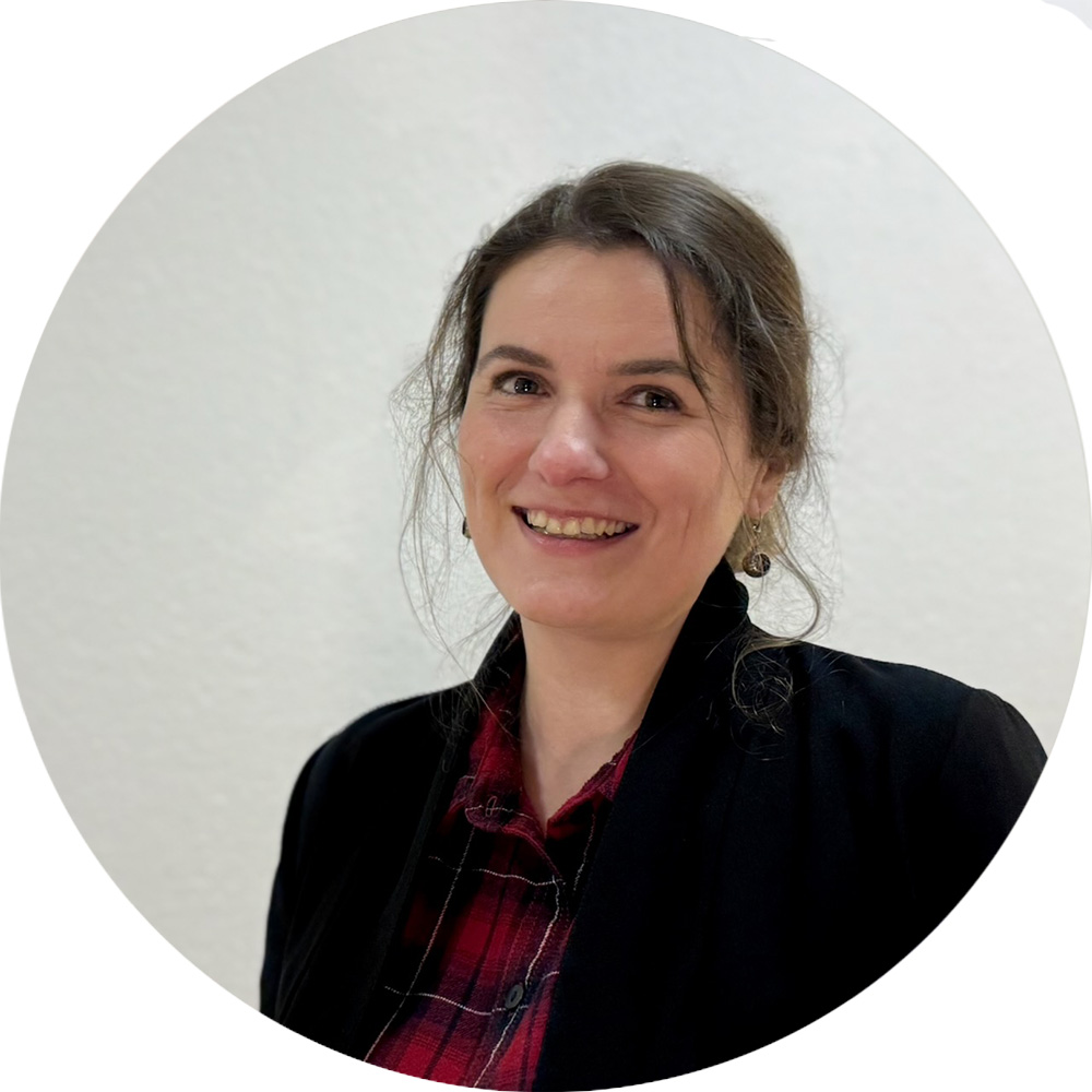 Caroline - Horseshoe Woman